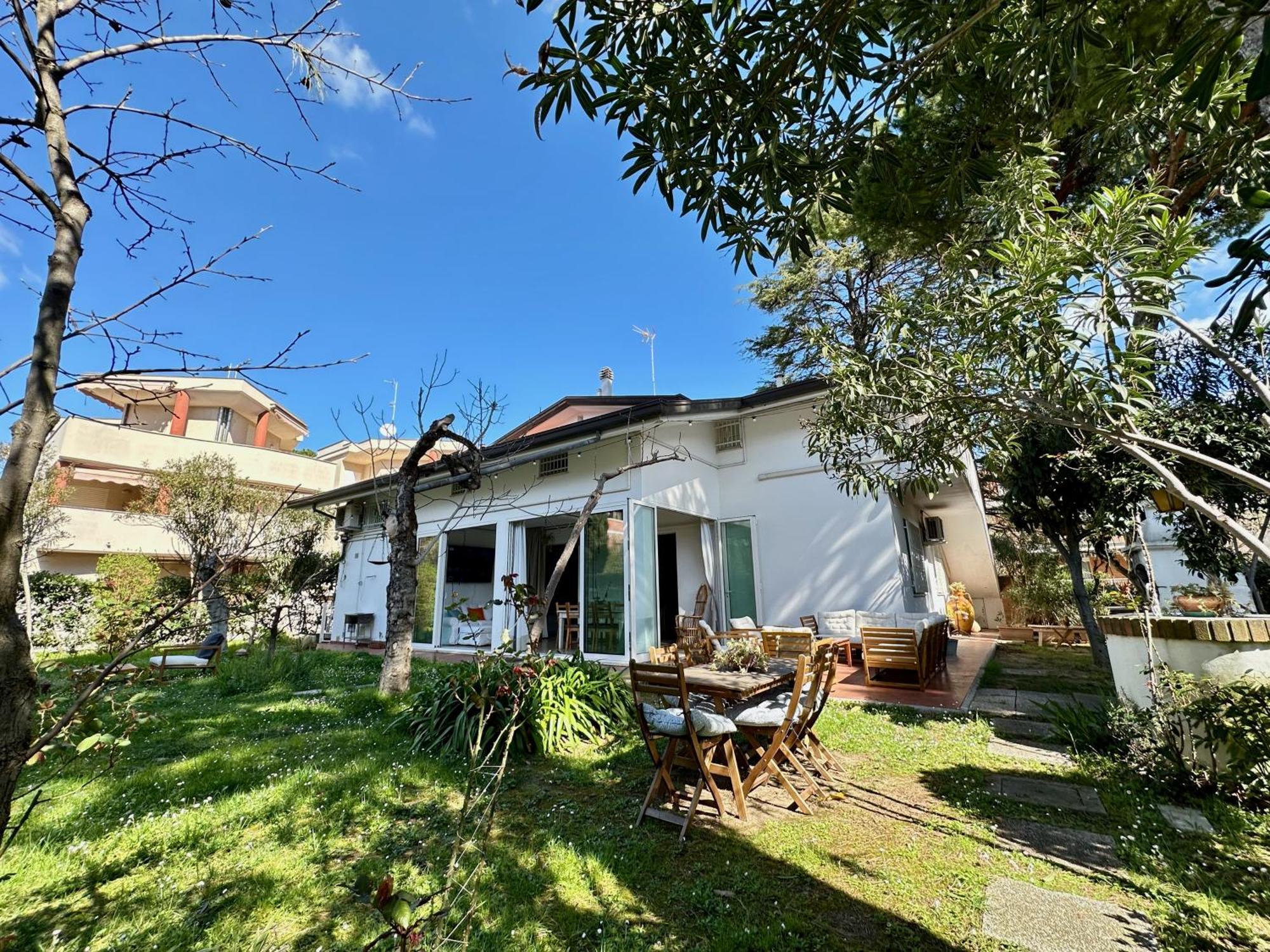 Appartamenti Villa Renata Ριτσόνε Εξωτερικό φωτογραφία